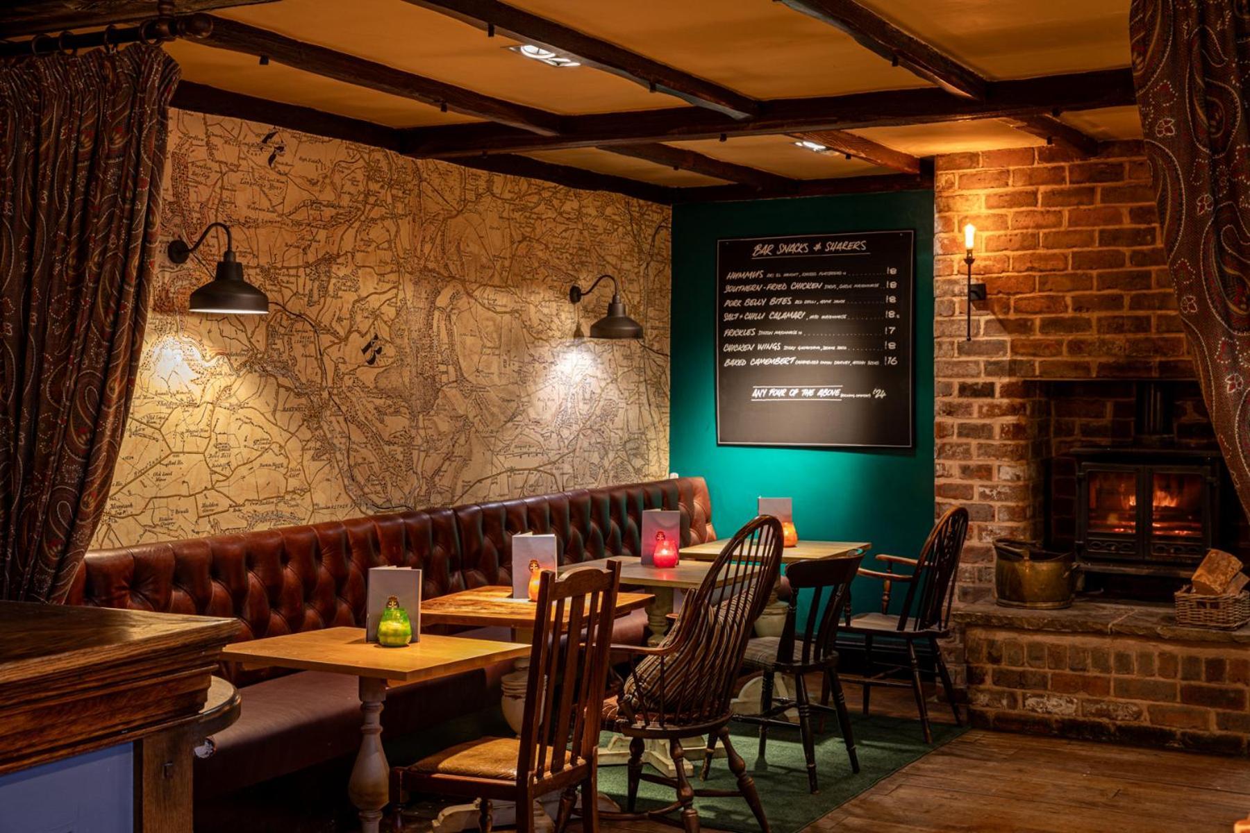 The Devonshire Arms Hotel Baslow Bagian luar foto