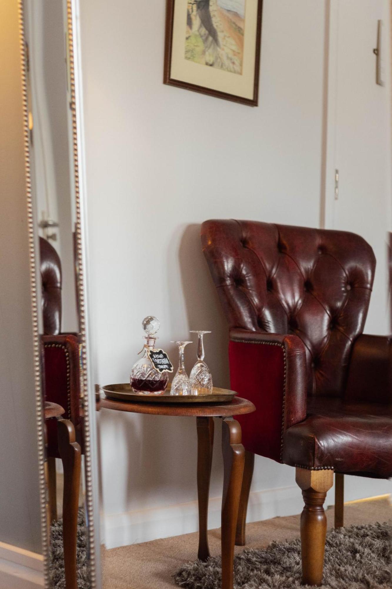 The Devonshire Arms Hotel Baslow Ruang foto