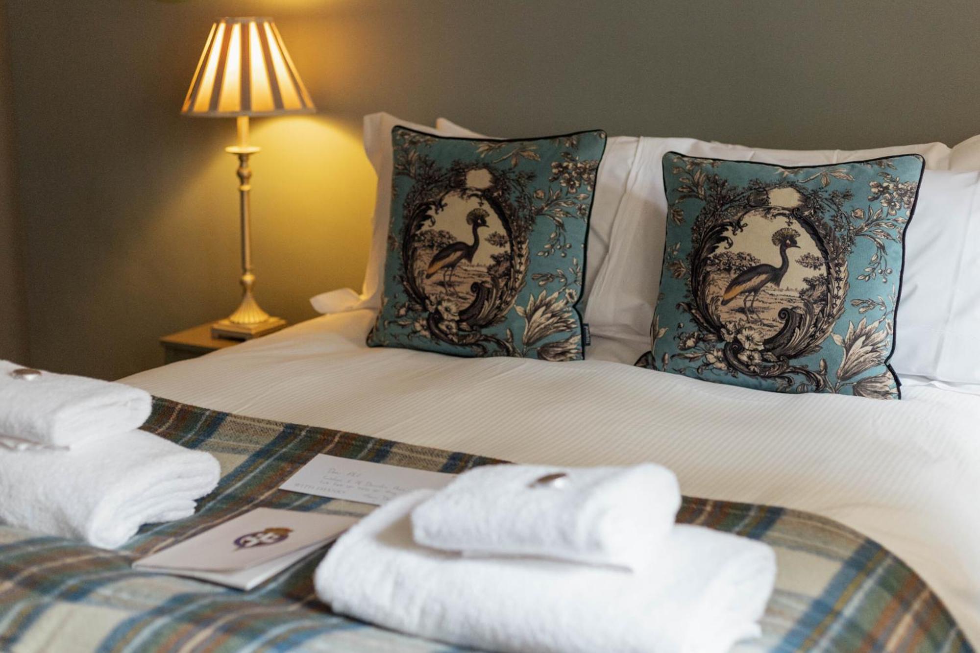 The Devonshire Arms Hotel Baslow Ruang foto