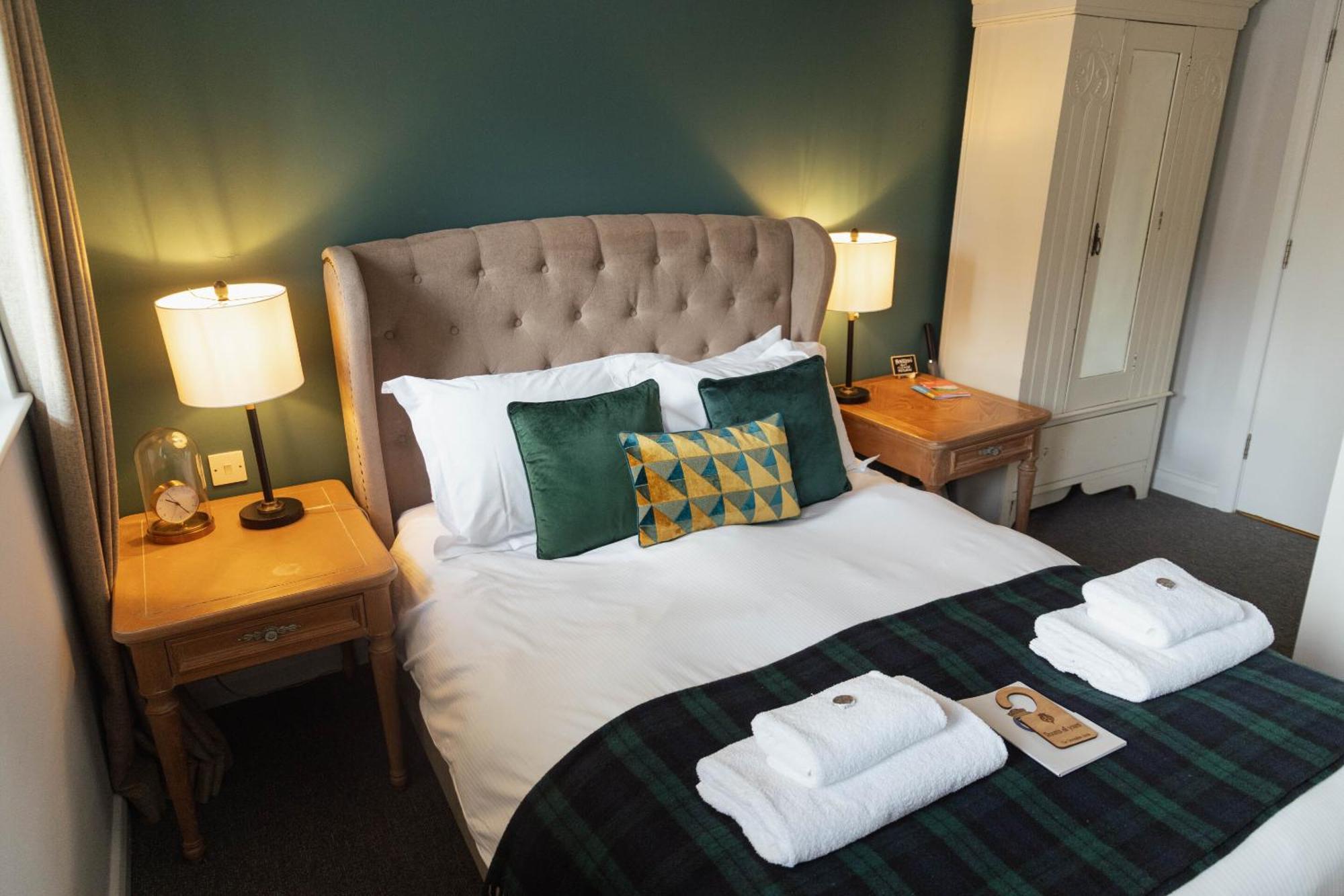 The Devonshire Arms Hotel Baslow Ruang foto