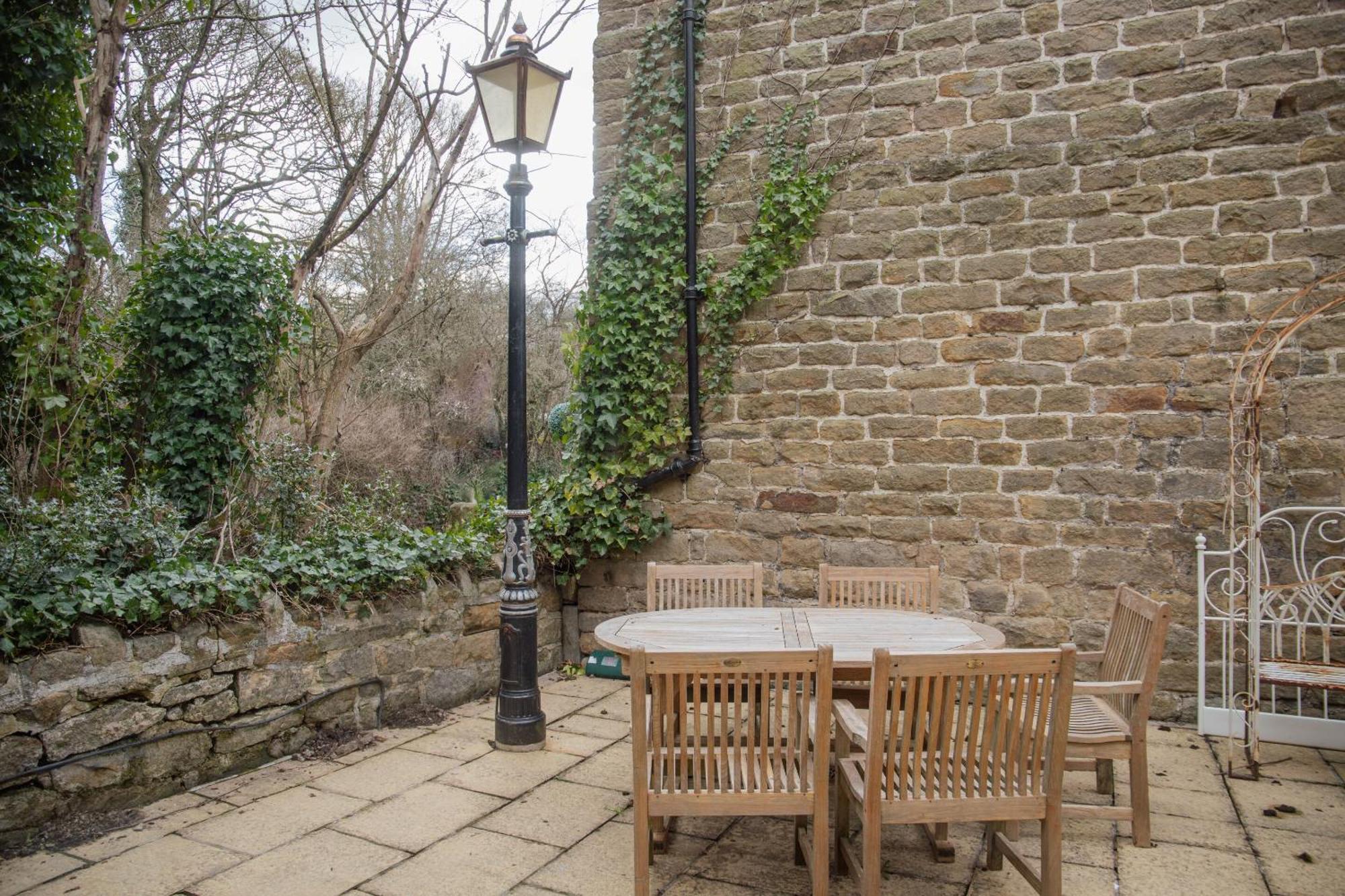 The Devonshire Arms Hotel Baslow Ruang foto